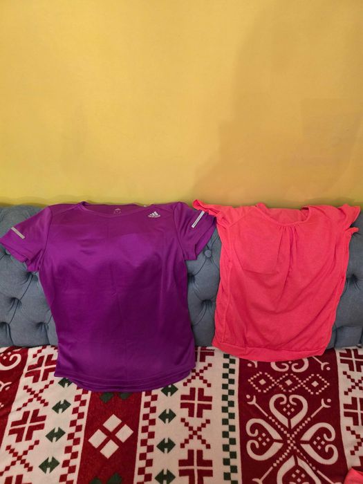Compleu 2 tricouri cu mâneca scurta Adidas femei