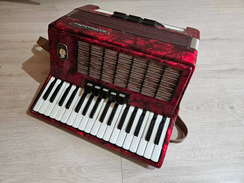 Acordeon Weltmeister Stella 60