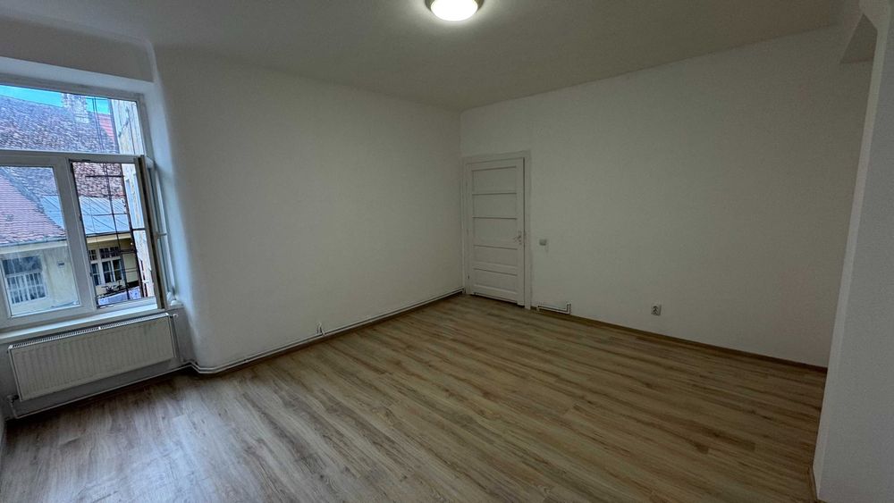 Apartament cu 2 camere de vânzare – Ultracentral, Sibiu | 50 m²