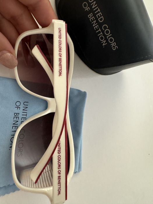 Слънчеви очила United colors of benetton