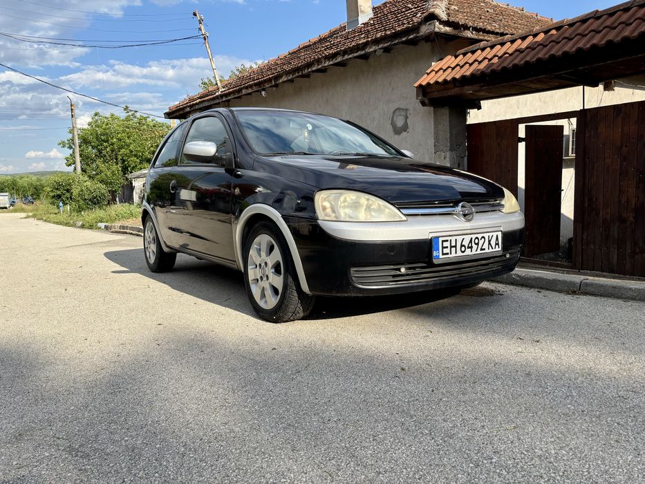Opel Corsa 1.2 -75 кс .