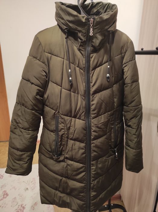 Куртка в хорошем состоянии