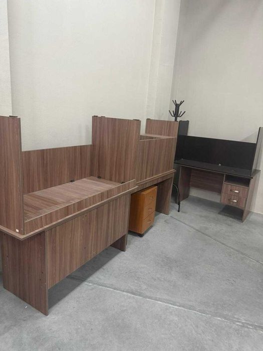 Продается офисная мебель б/у