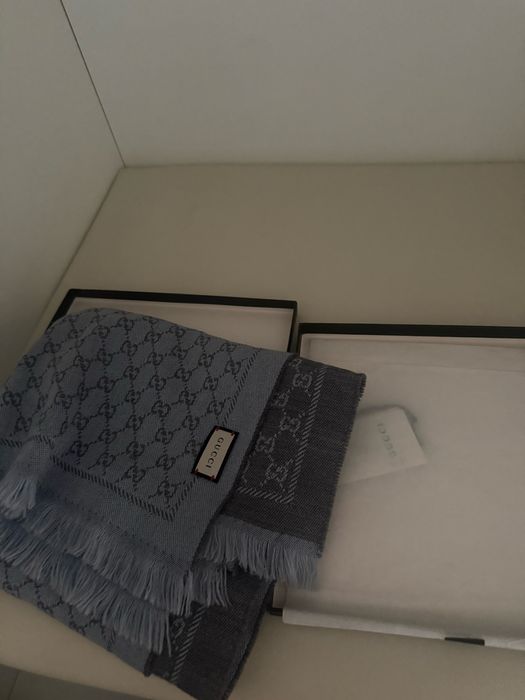 Шарф Gucci голубого цвета
