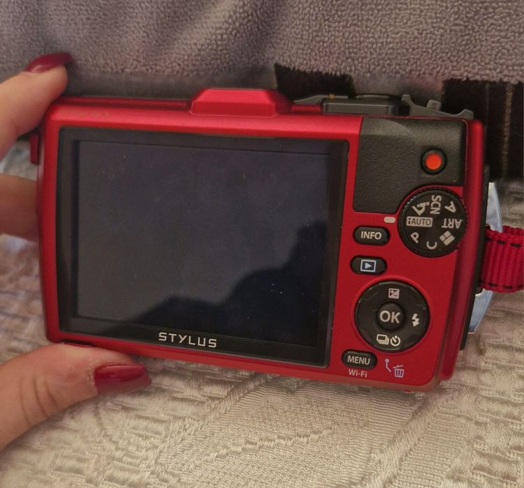 Подводен фотоапарат Olympus TG3