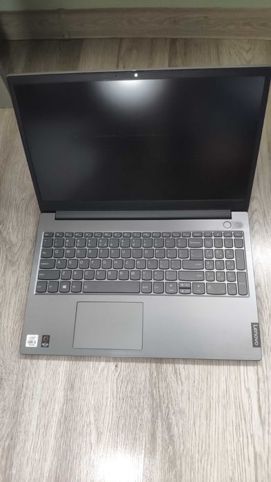 15'6 инчов лаптоп Lenovo ThinkBook Core i5-1035G1 /8GB DDR4/250GB SSD + 500GB HDD