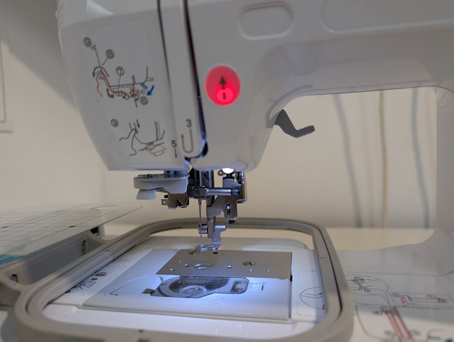 Mașină de brodat Brothers innovis  97e