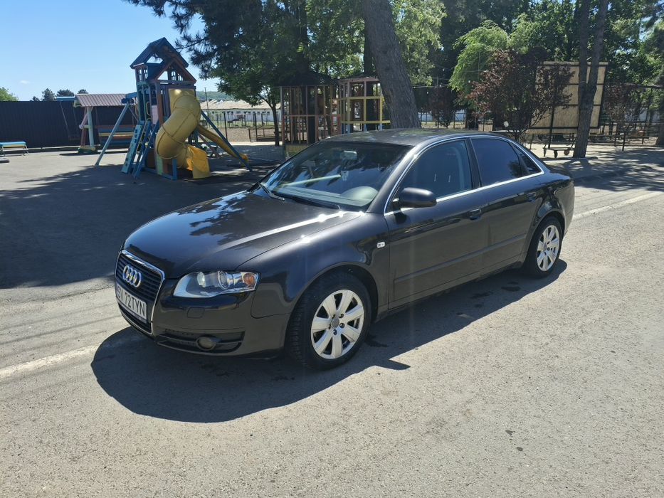 Vând Audi A4 B7, 2.0 TDI 140 cp.