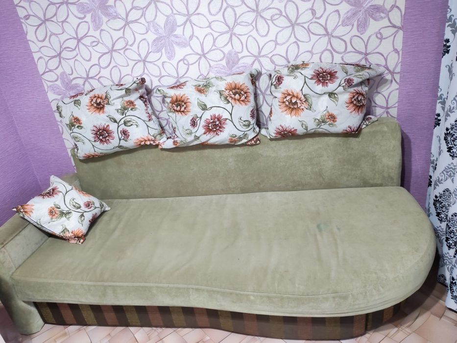 Продам велосипед и диван