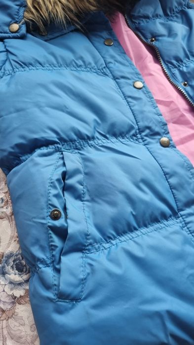 Дамски елек с качулка