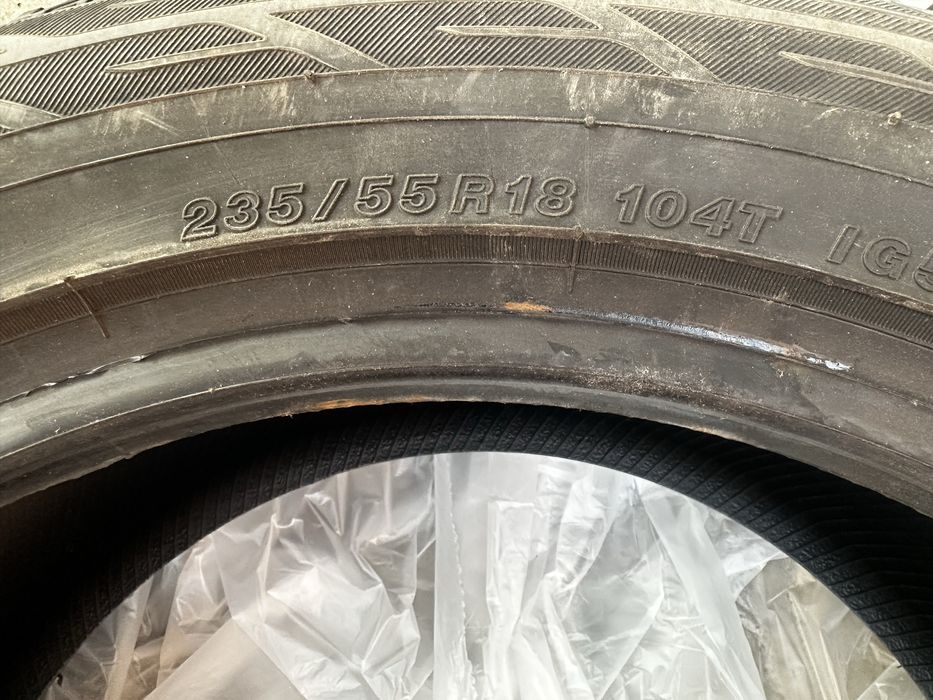 Продам зимние шины.