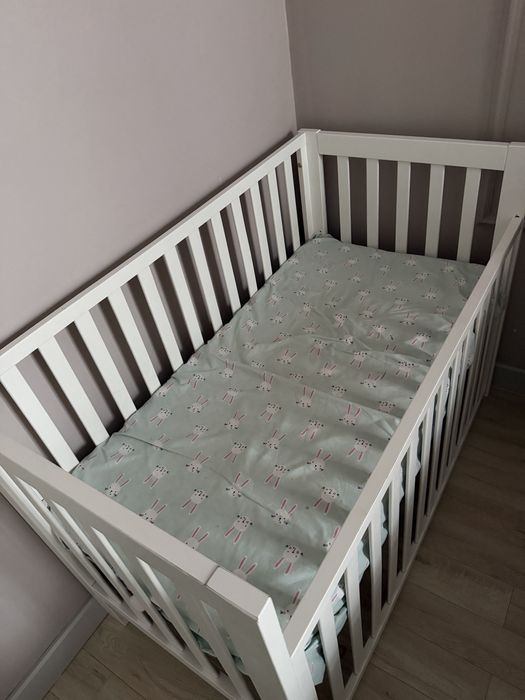 Продам манеж с матрасом