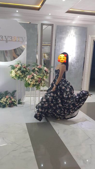 Вечернее платье от Исабель Гарсиа