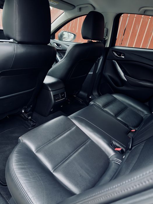 Mazda 6 Limuzină 2015 NEGOCIABIL