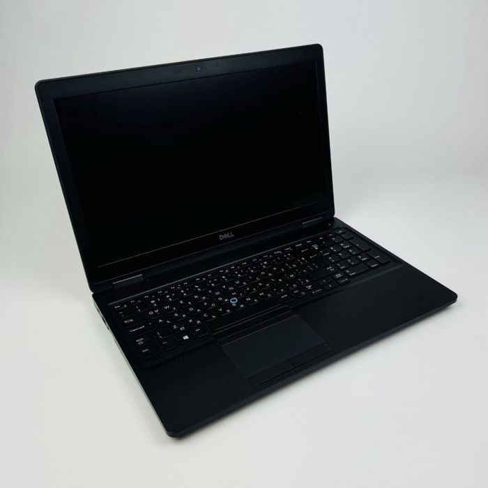 Dell Latitude 5590/15,6” IPS/i5-8250U/12GB RAM/128GB SSD