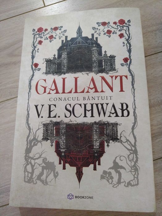 De vanzare 2 carti Paznicul Intunericului si Gallant-Conacul bantuit