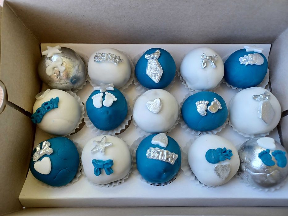 Кейкпопс и попсикълс за вашия сладък бар