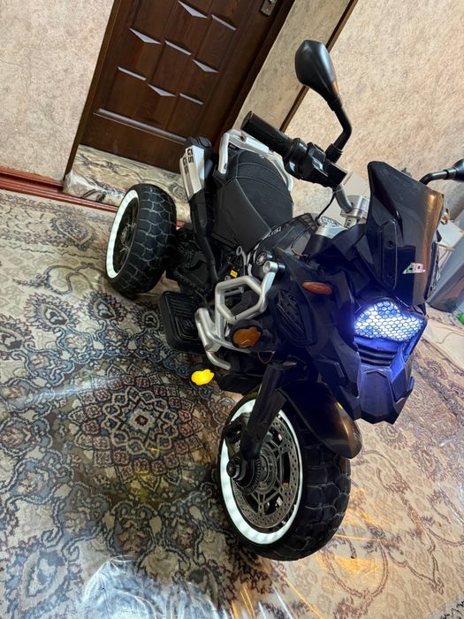 mototsikl elektroni sotiladi srochno