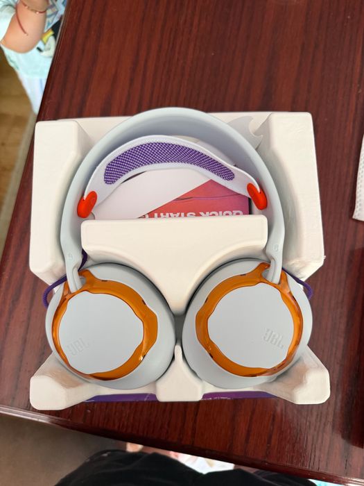 JBL  Quantum 250, гейминг слушалки с кабел, пространствен звук, over-ear, бяло-оранжеви
