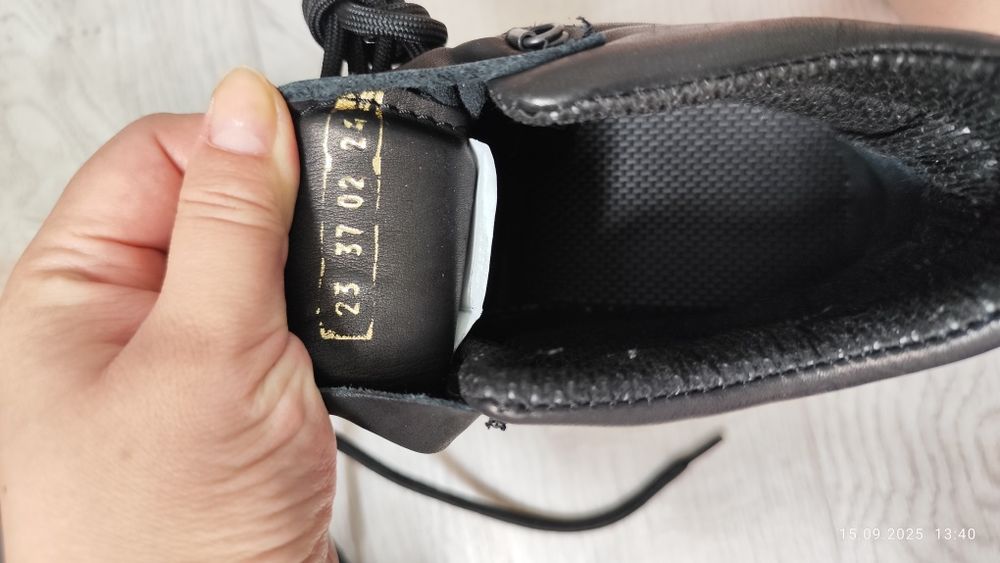 Продам СПЕЦ обувь