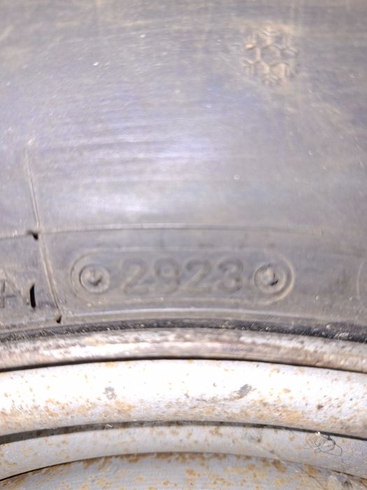 Шина Triangle с диском, запаска с ГАЗели