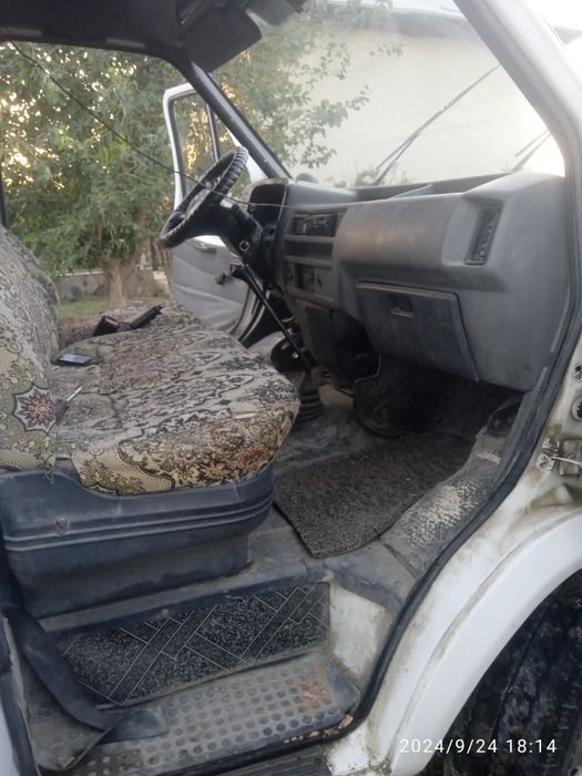 Ford transit idealniy 3krug yurgan