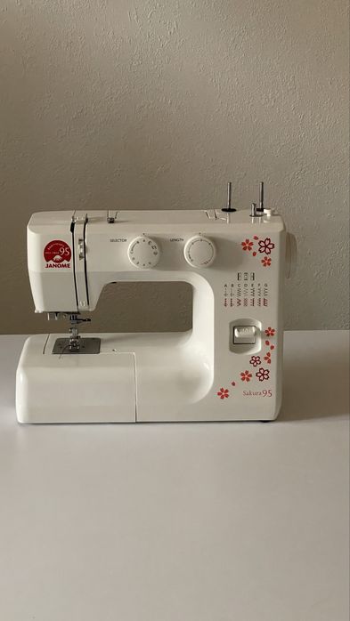 Швеная машинка Janome Sakura 95