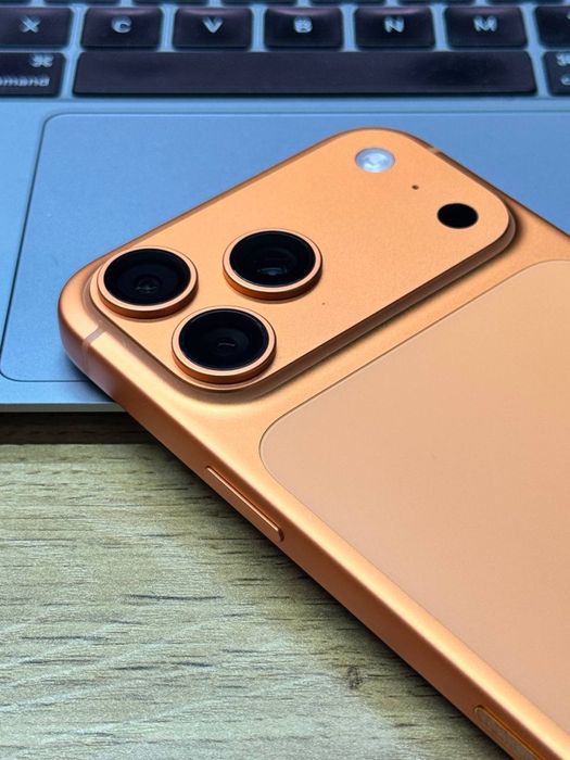 iPhone 17 Pro Max (512 Gb) в рассрочку от $217 в месяц