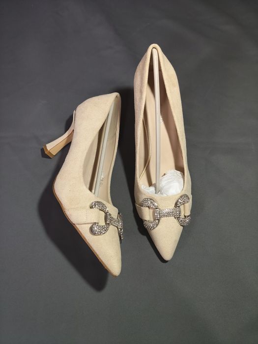 Urgent! Pantofi eleganți cu toc 8 cm