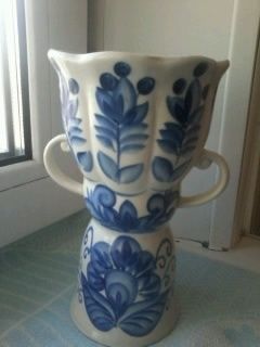 Продам вазу керамическую