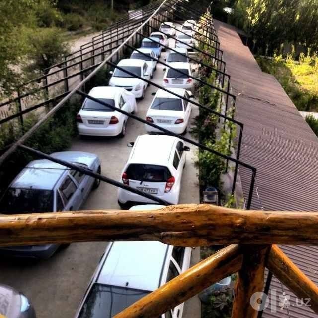 продаётся зона отдыха на чарваке YR