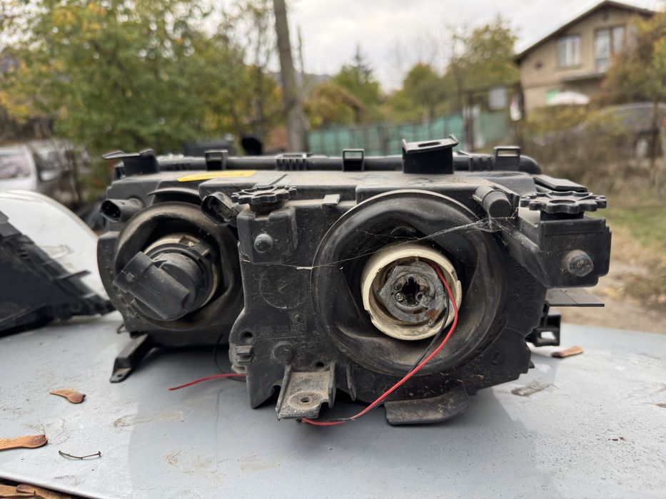 Фарове Bosch Bmw e46 с лупа + Angel Eyes