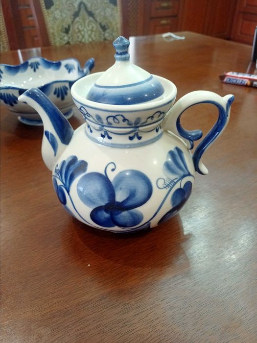 Чайники посуда Гжель