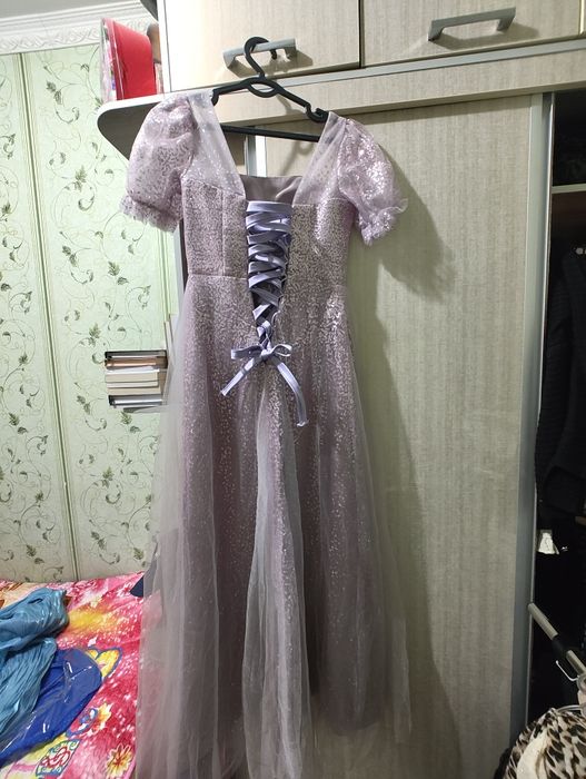 Платье вечерняя очень красивое