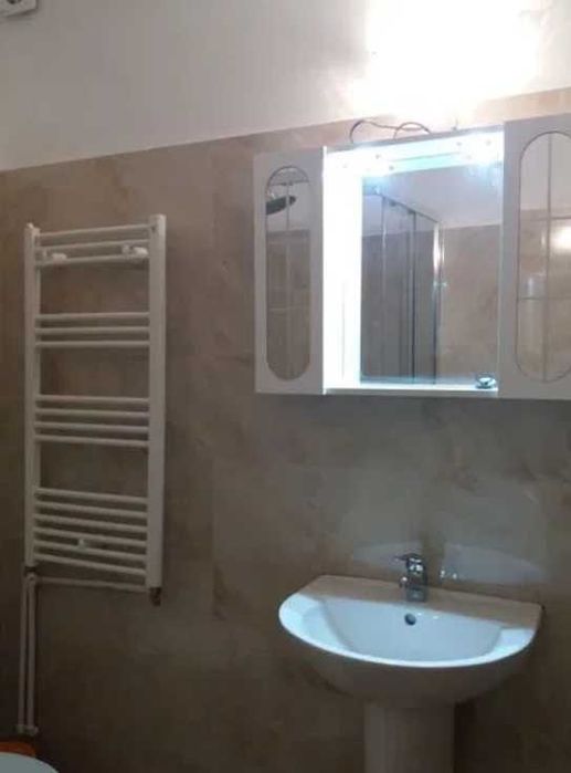 Дава се под наем Едностаен апартамент в Пловдив, Гагарин - 45 кв.м за 219.3 € - Снимка #5