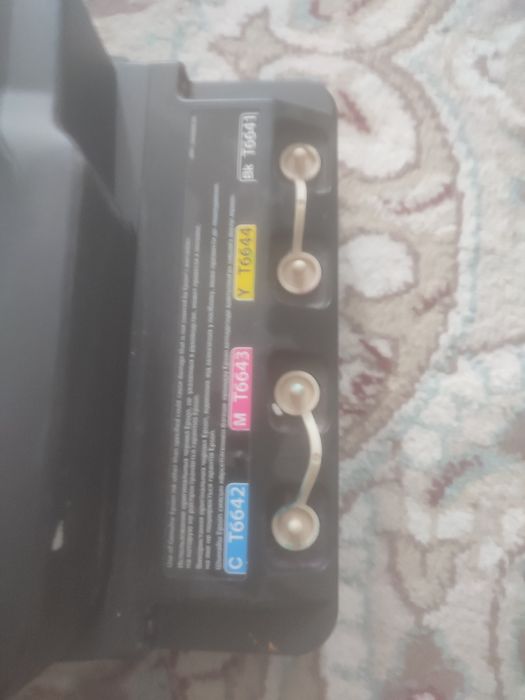 принтер EPSON новый