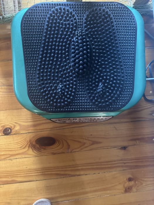 Продам масажер для ног