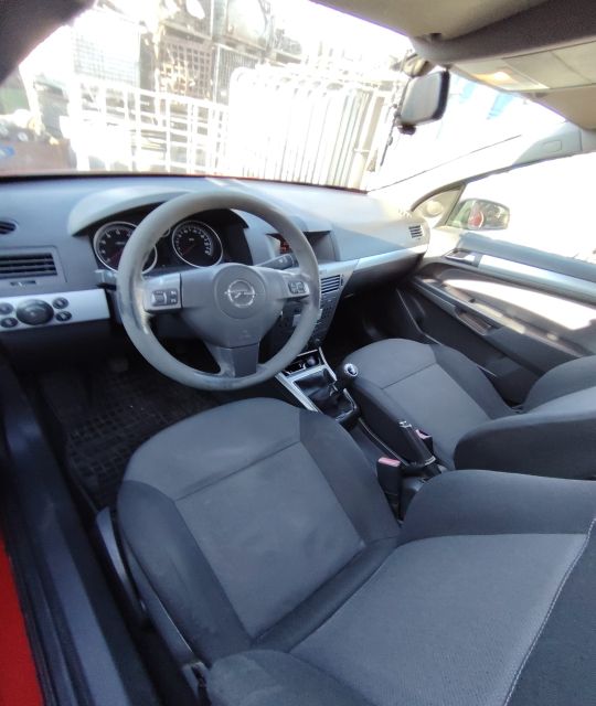 Usa / Portiera spate dreapta Opel Astra 2007 1.4 MT (90 hp)