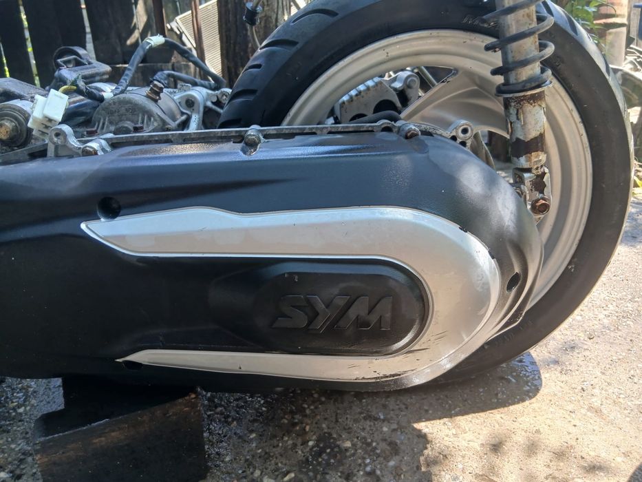 Motor Scuter Joymax SYM 250