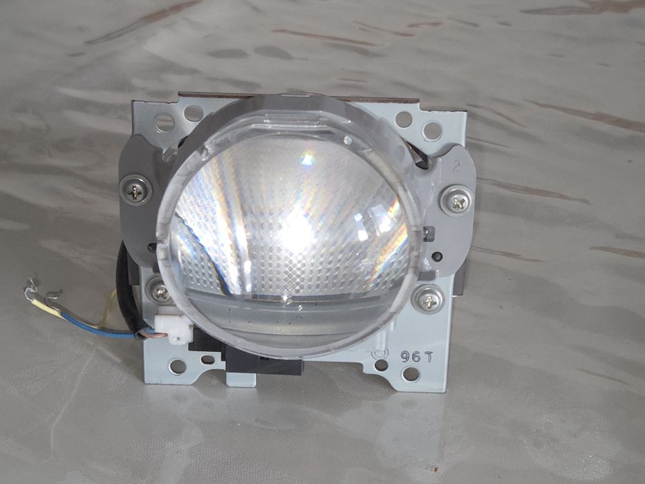 Линза bi-led от Subaru forester