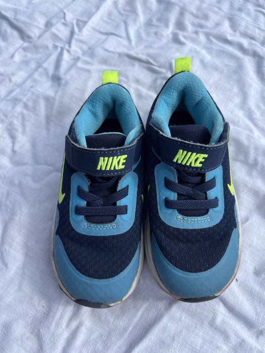 Nike adidasi 25 baiat