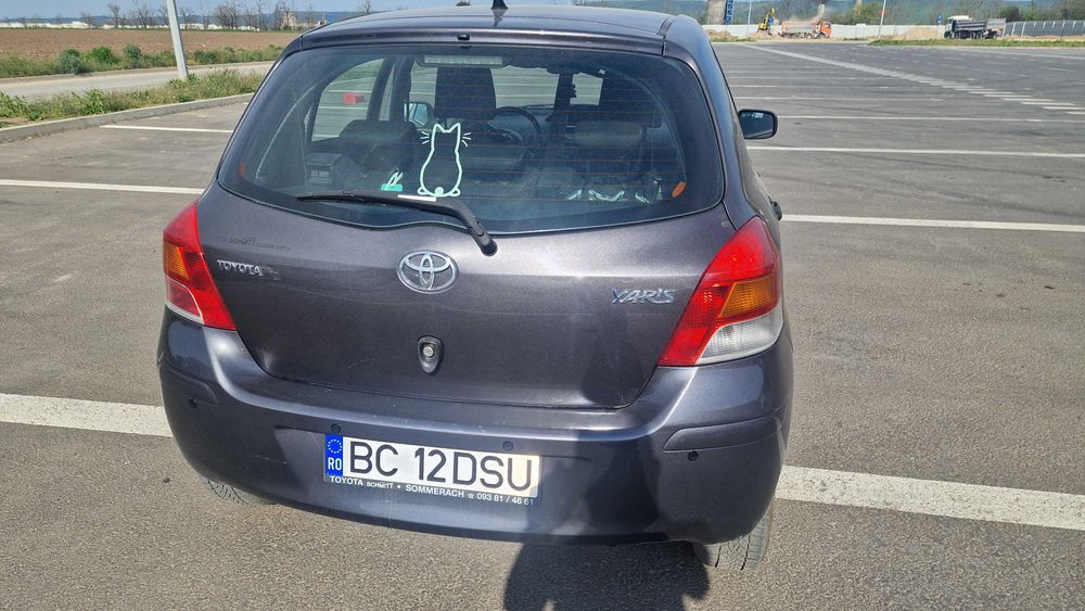 TOYOTA Yaris 2009 — imagine 3