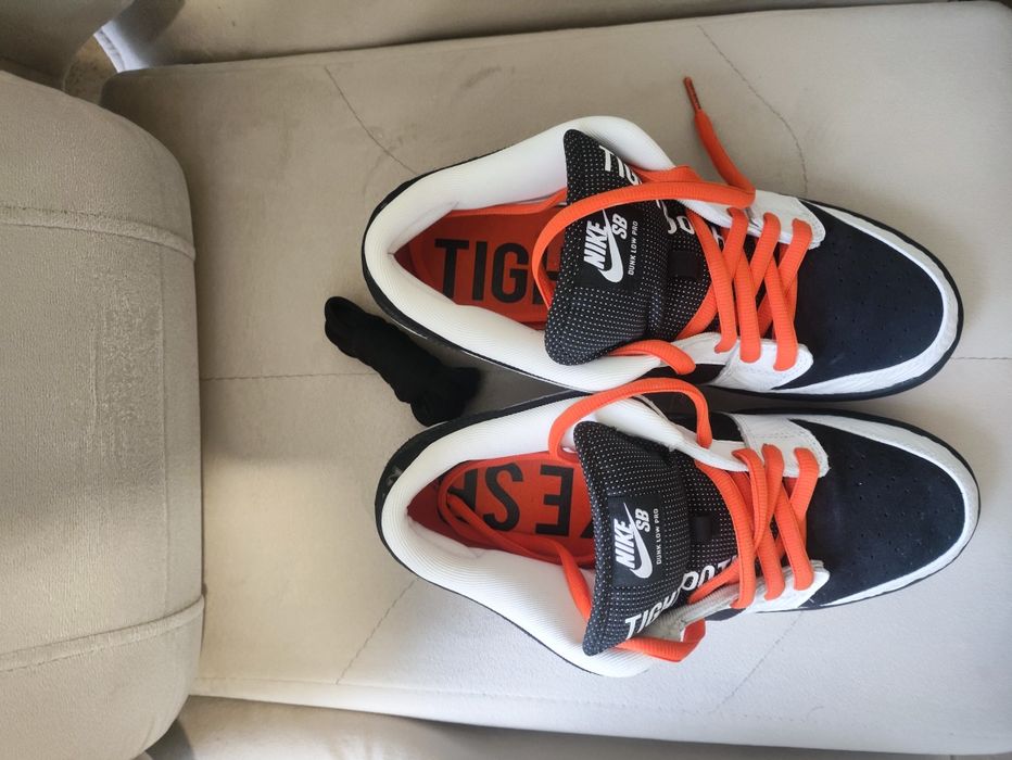 Кроссовки Nike Tightbooth