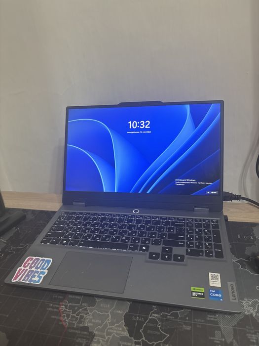 Lenovo loq 15IAX9