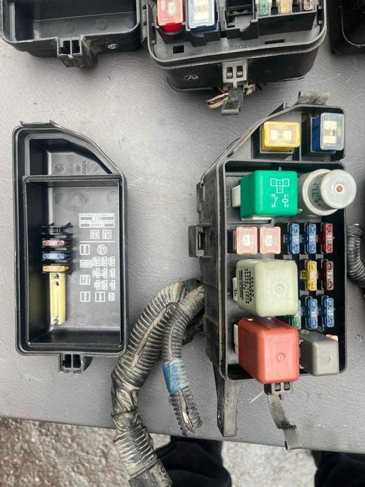 Блок предохранителей на тойота