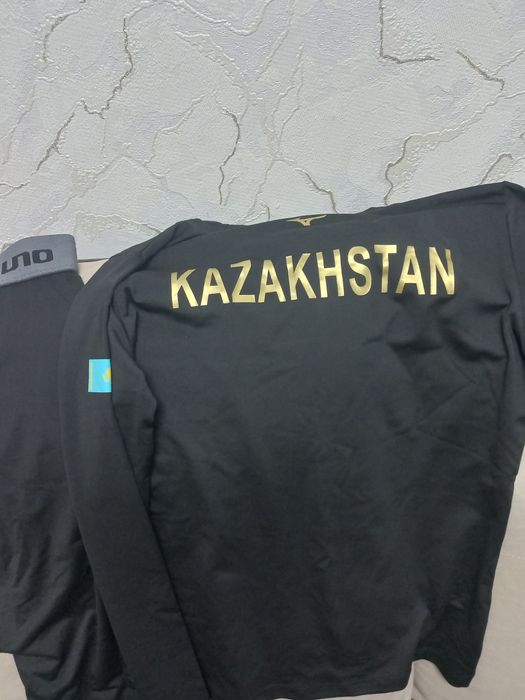 Продаётся рашгард