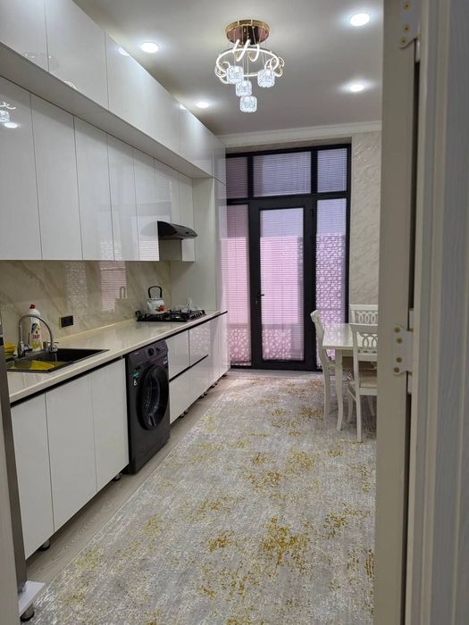 Беззакс Кунлик 3 хоналик квартира