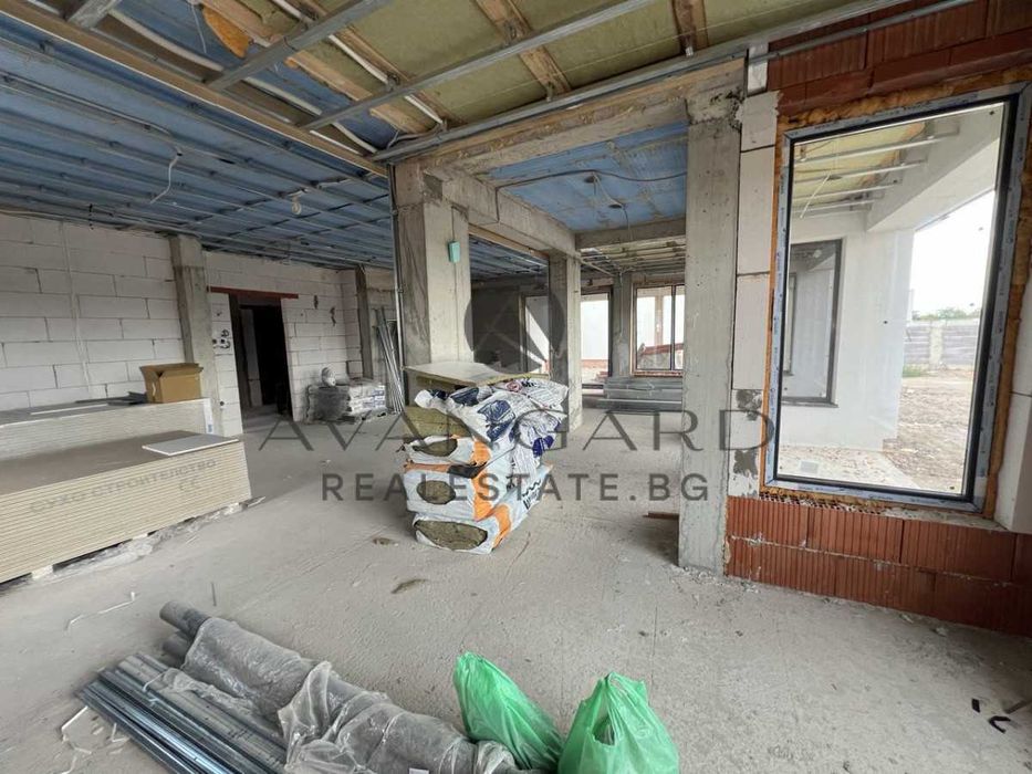 Продава се Къща в с. Радиново, Област Пловдив - 600 кв.м за 975 €/кв.м - Снимка #4