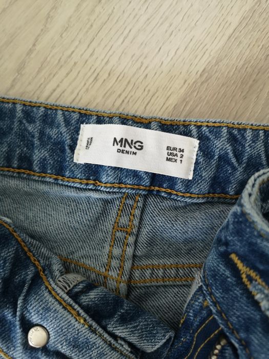 Blugi girlfriend Mango