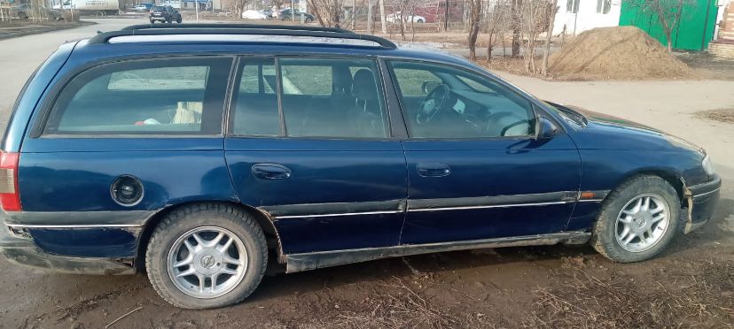 Продам Опель срочно